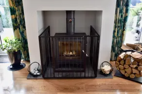 White Cottage - Quaint & cosy railway cottage just a stone's throw from beach - Image 3