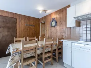 3*** Quiet Apartment with Pets Allowed and Parking, Near Slopes in La Clusaz - Image 3