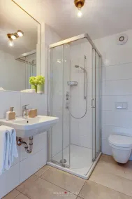 An der Ostsee 17b - 1.Reihe am Wasser, 2 Etagen, Sauna, Whirlpool, Kamin, Balkon - Image 5