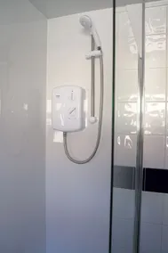 Maison-Salle de bain privée - Image 4