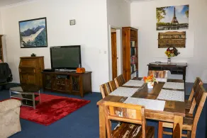 The Arches -Ultimate Upper Hunter Getaway- Large Entertainment Living&Relaxation - Image 3