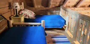 Charming Vintage Cabin on Beautiful Walloon Lake - Image 4