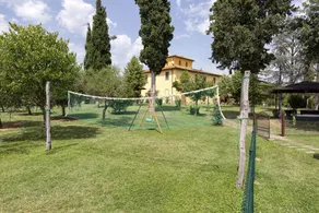 Typical tuscan villa with private pool, set in the rolling hills of southern Tuscany a few kilometre - Image 2