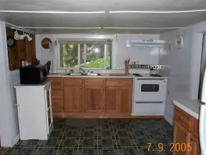 Adirondack Lake Front Cottage - Image 3