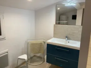 Villa 100 m2 mit großem Garten und Pool - Image 2