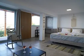 House of Harmony Suites - Image 4