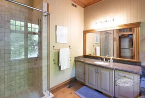 Panoramic View of Lake Muskoka, Privacy! Sleeps 20! Entertaining++! Location! - Image 3