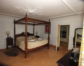 Luxury Manor House i hjertet af det landlige Aveyron i udkanten af ​​en lille landsby - Image 4