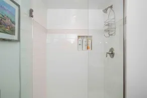Private garden apartment in historic Upper Fells Point - Image 4