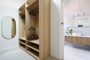 Pool/Spa with the beach 150m away, sleeps 16 - Image 3