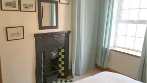 Charming Lovingly Restored Beachside Cottage - Image 3