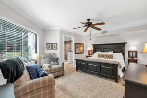 Gated 3 BR 2 bath condo STEPS to Vanderbilt Beach - Image 4