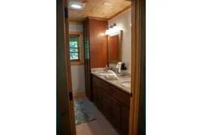 Entire House- Minutes to town- KING BED- Best porch around!! - Image 5