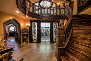 'Highlands Castle'... two suites in the castle! - Image 5