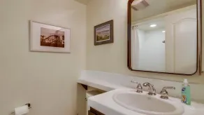 Smukt udpeget og professionelt designet North Pacific Beach Townhouse - Image 5