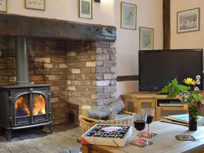 Henley Bridge Holiday Cottage - Image 2