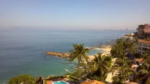 2 BR romantic Penthouse in Conchas Chinas with amazing views & beach access - Image 5