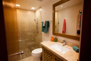 *** SPECIAL THRU SEPTEMBER *** Atemberaubende Südküste direkt am Strand Condo 3BR & 3BA !!! - Image 2