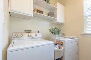 Quiet Peaceful 4 Bedroom 2½ Bath home on a Cul-da-sac - Image 2