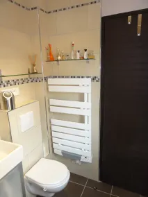 Grand appartement calme et design, centre ville, chambres climatisées - Image 3