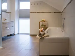 Ferienwohnung \"Magnolie\" bis 4 Personen, Balkon, 104 m² - Image 2