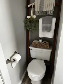HazelHouse 1920’s BEAUTIFUL 2bed/1bath, Pet-Friendly WIFI - Image 2