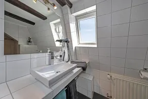 *** Apartments - 4 modern double rooms - large kitchen, dining room - Image 4