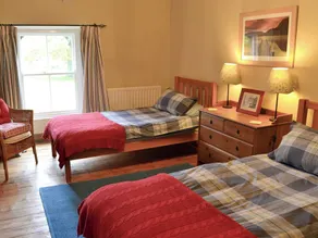 Alojamiento de 2 habitaciones en Elsdon - Image 4