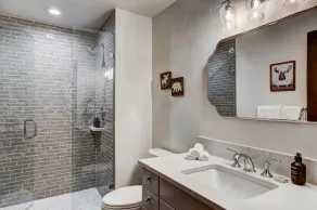 Cozy Mountain 4-Bedroom Retreat in Arrowhead Village townhouse - Image 5
