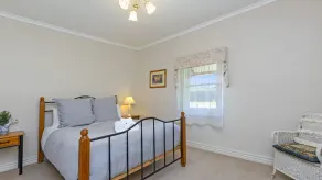 Centrally located & lovingly maintained family home - Image 4