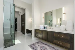 Casa Prestige 4 Bedroom Home - Image 4