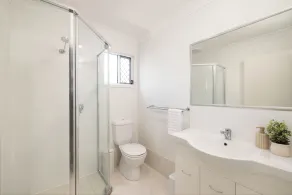 Smart Suites Self Check-in Apartments - N Freney - Image 3