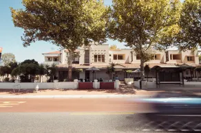 Civic Hotel - Image 4