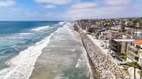 Incredible OCEANFRONT Location with 30' Balcony! - Image 5
