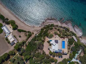 Black Diamond Beachfront Pool Villa Pasithea in Sounio, Athens - Image 5