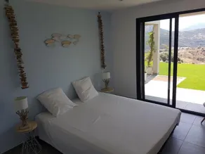 Apartment F3, 90m2, sea and mountain view + garden - Image 4