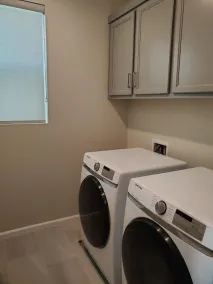 Luxurious New 4 BD/3.5 BA House - Near public transportation - Image 2