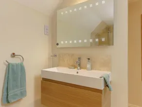 3 chambres à coucher à Bisley, near Stroud - Image 3
