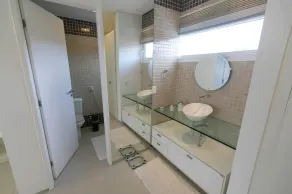 BEACH HOUSE - Image 2