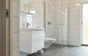 Appartement confortable de 2 chambres à. - Image 2