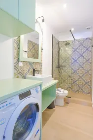 Fully Renovated Beachfront Dina: A/C, Private Terrace, WiFi - Image 4