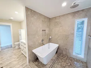 Sunset Point Lakeview Home Near Margaritaville - Image 3
