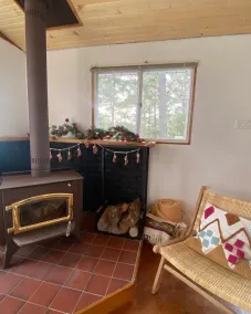 Kennisis Lake Hideaway - Image 2
