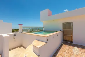 Casa Perla Suite 3 : Oceanfront Studio with Rooftop Dipping Pool - Image 5