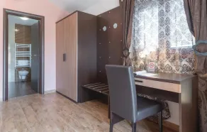 Acomodações de 3 quarto em Betiga - Image 3