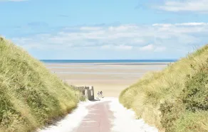 2 Bedroom Beach Front Home In Créances - Image 5