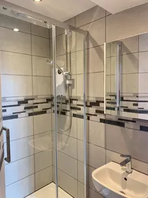 The Marlborough Sea View Holiday Apartments - Image 5