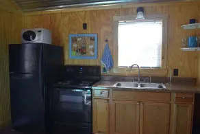 Tiny home hosted by D'Ann - Image 5
