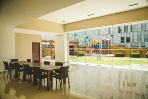 Fully equipped kitchen, high speed internet, comfy king-size bed and a sofa bed. - Image 3