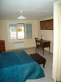 2 Bedroom Apartment in 24350 - MENSIGNAC - Image 2